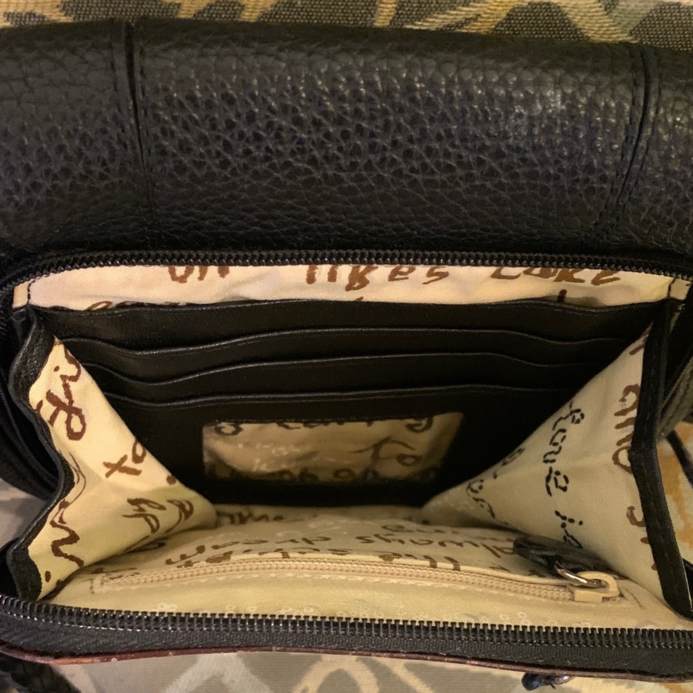Brighton Mission Bay Flap Saddle Bag in black and brown two tone leather finish - Picture 4 of 9